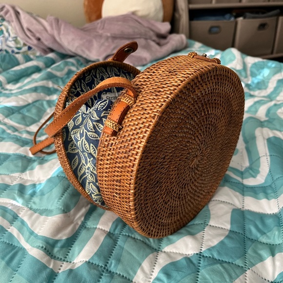 Woven crossbody - Picture 3 of 3